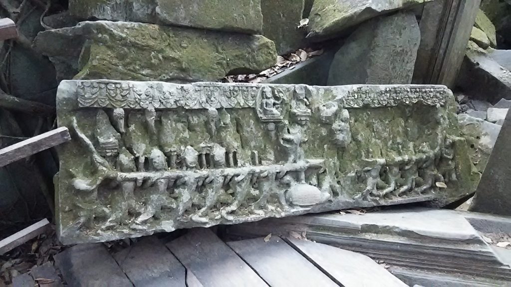 ベンメリア ラーマヤナ石像